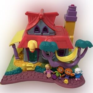 Vtg Bluebird Polly Pocket Light Up Kitty House c1994 w/4 figures Tested Works